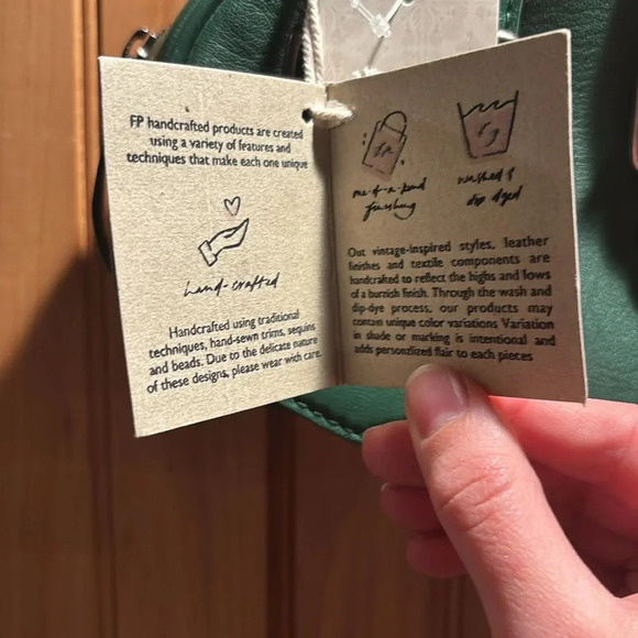 New FREE PEOPLE say yes mini bag - Picture 5 of 6